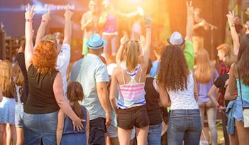 Party in the Park, Hoburne Devon Bay, Paignton, Devon