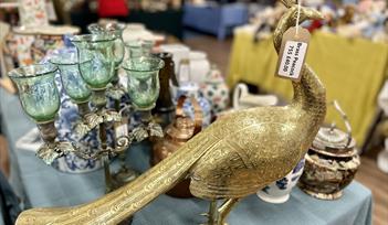 Newton Abbot Racecourse Antiques Fair