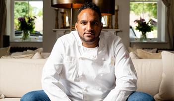 An Evening with Michael Caines