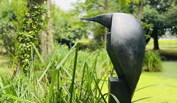 Paul Harvey sculpture displayed in Lympstone Manor grounds