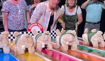 Pig Racing