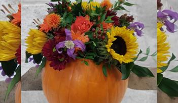 PUMPKIN FLOWER ARRANGING WORKSHOP