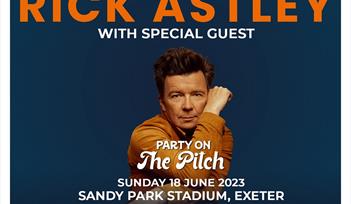 Rick Astley | Party on the Pitch