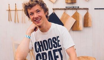 Crafted: Shaker Peg Rail - one-day course