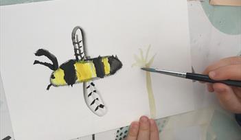 Drawing of a bee