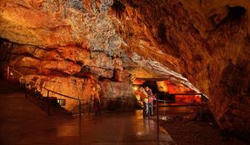 kents cavern prehistoric caves