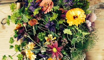 Riverford Field Kitchen Fresh & Dried Flower Arranging Workshop