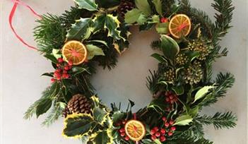 Wreath Making at Seaton Wetlands