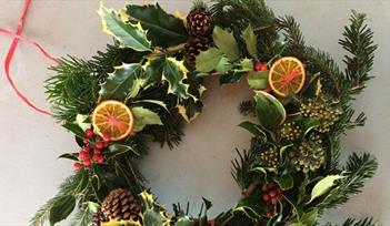 Wreath making at Seaton Wetlands (2pm to 4pm and 6pm to 8pm)