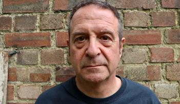 Mark Thomas