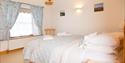 Bovisand Lodge Heritage Apartments - Rennie Master Bedroom