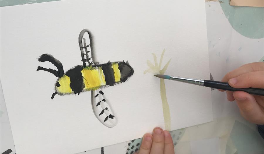 Drawing of a bee