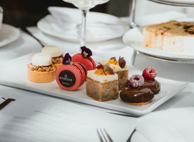 Afternoon tea at the Roseate, Reading