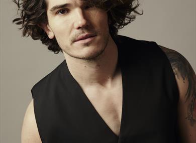 James Church's Cabaret Night with Fra Fee
