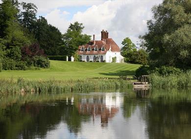 Houghton Lodge 
