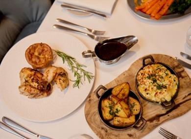 Sunday Roast at the Roseate Reading