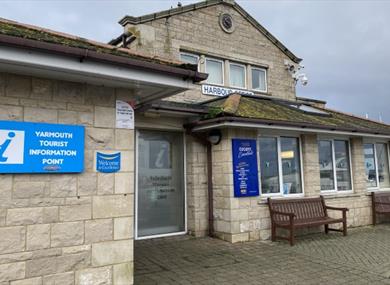 Isle of Wight, Tourist Information Point, Yarmouth Harbour Office, Front