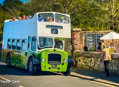 Vintage bus driving along with passengers, Wightrider, Isle of Wight Bus & Coach Museum, Ryde, classic buses, what's on, event - image credit: Rosie T