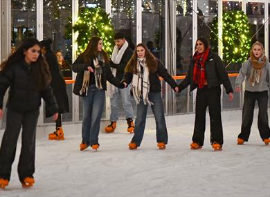 On Ice Westquay