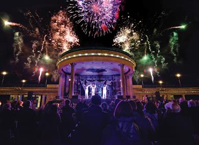 Abba Tribute act at Eastbourne Bandstand credit - Chris Parker