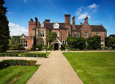 Alexander House Hotel