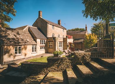 The Feathered Nest Country Inn