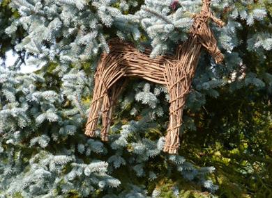 Santas reindeer hunt