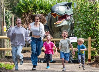 Dinosaurs at Birdworld