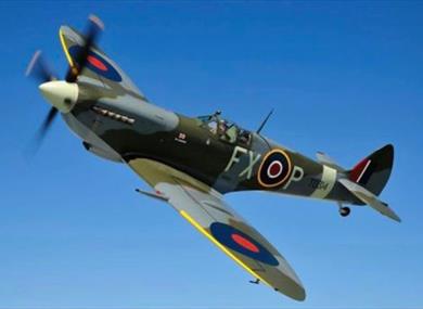 Spitfire flying, Cowes Classics Day, event, what's on, Isle of Wight