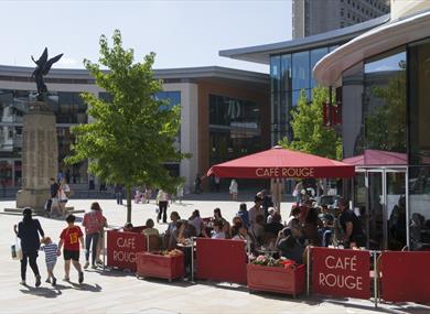 Jubilee Square, Woking