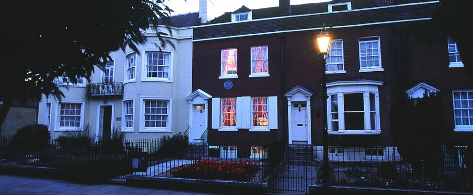 Charles Dickens Birthplace Museum