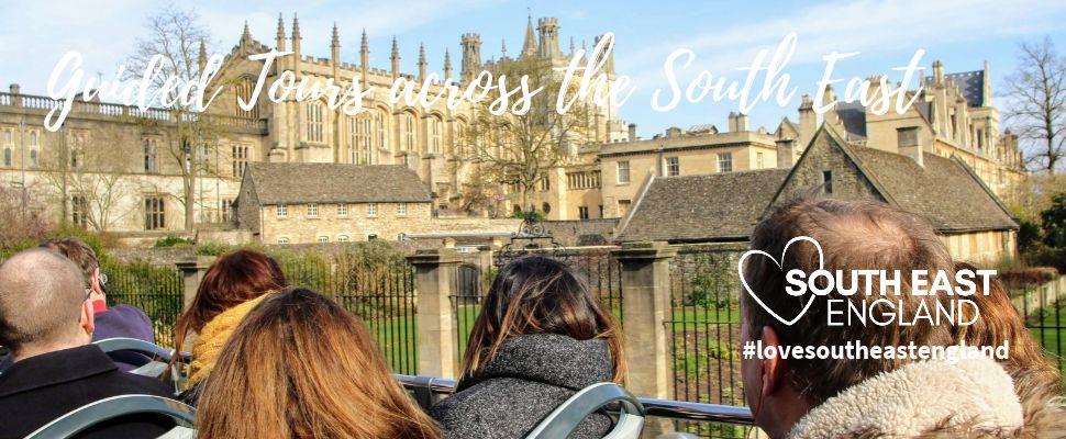 Guided bus tours around Oxford with City Sightseeing