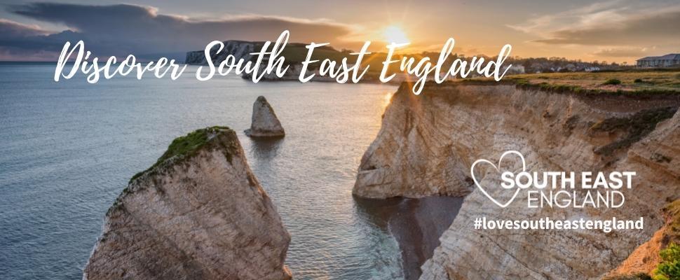 The beautiful island of the Isle of Wight, located just of the mainland, and only 2 hours from London, with travel links from Portsmouth, Southampton and the New Forest.