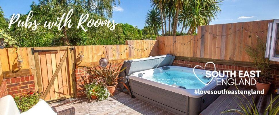 Within the beautiful setting of the New Forest National Park,  The Three Lions is a place in which to relax with good food and fine wines without the formality of a hotel.  With a range of comfortable en suite rooms some with private terrace and hot tub.