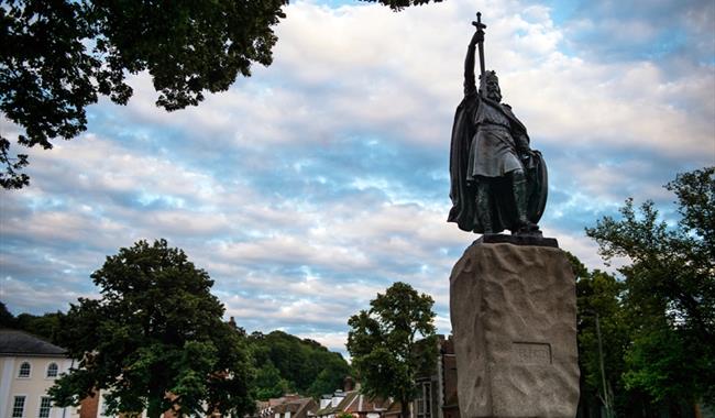 Winchester - Statue of Alfred the Great