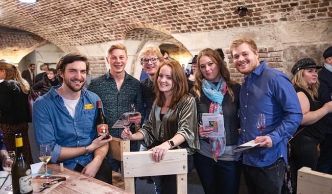 Six friends enjoying RedHeads Coco Rotie wine at a Laithwaites Wine Tasting