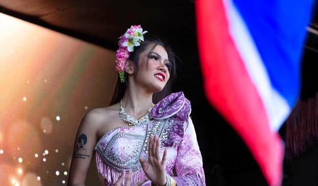 Thai dancer