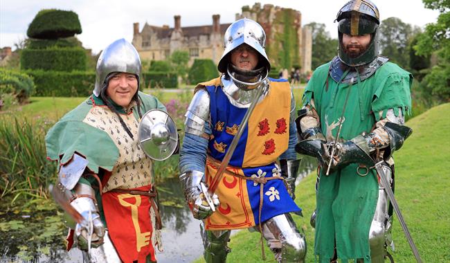 Hever in History