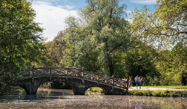 Staunton Country Park