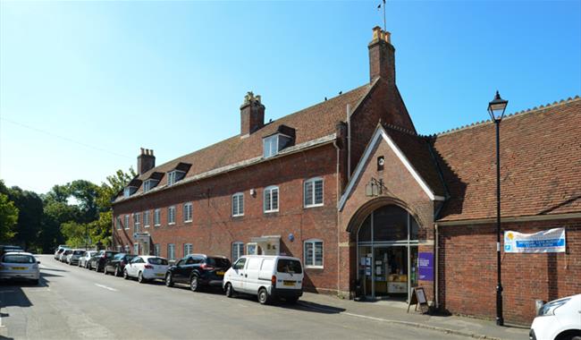 Red House Museum and Gardens