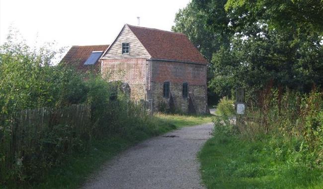 Chesworth Farm, located in Horsham, offers diverse wildlife, and a range of recreational activities for visitors to enjoy
