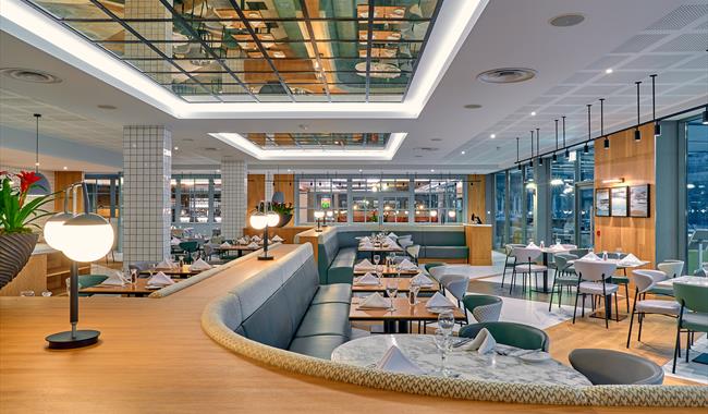 Glaze Restaurant, Crowne Plaza Marlow