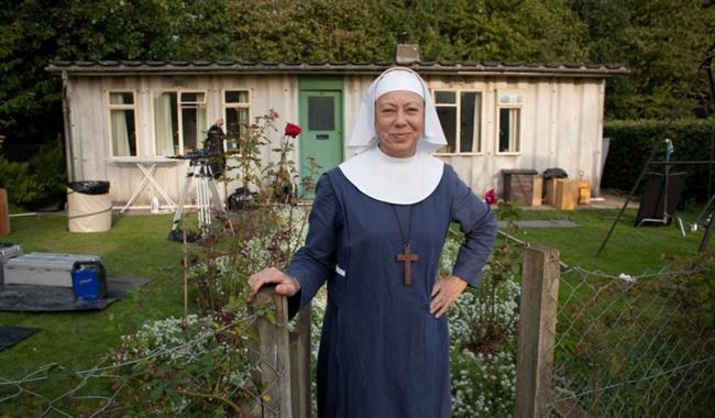Jenny Agutter filming Call the Midwife outside the prefab house at Chiltern Open Air Museum