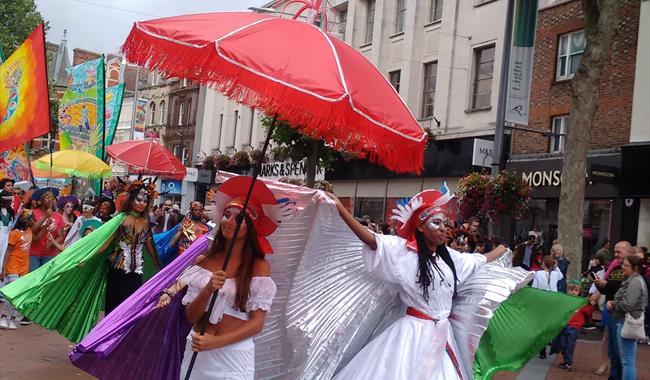 Carnival of the World, Reading