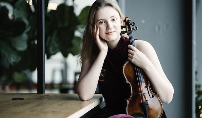 Live Music Lunch Club: Charlotte Spruit (violin)