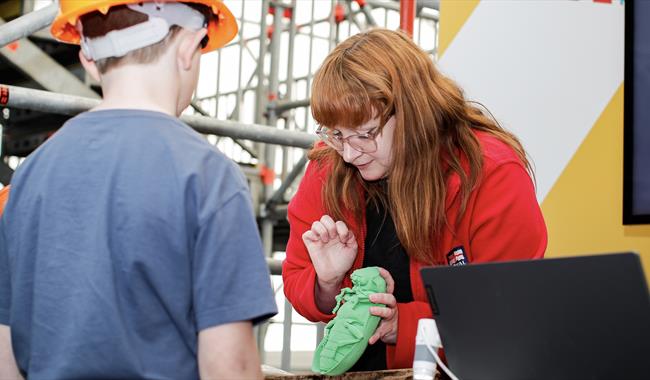 Meeting the team onboard Victory Live