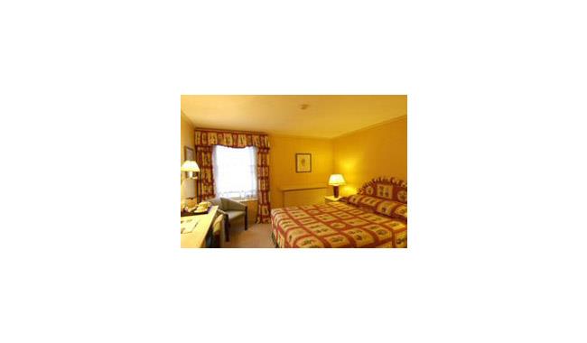 Cotswold Lodge Hotel