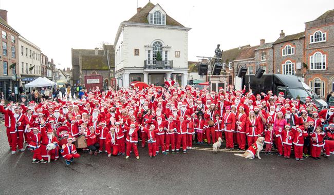 Wallingford, Oxfordshire Santa Dash