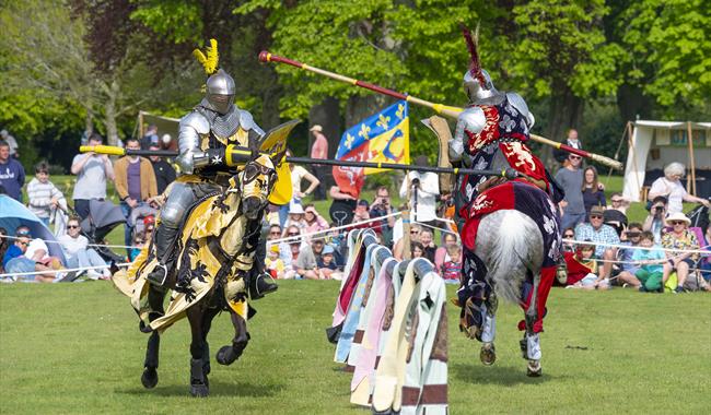 Two knights jousting at Blenheim Palace