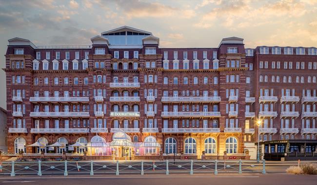 Exterior at DoubleTree by Hilton Brighton Metropole